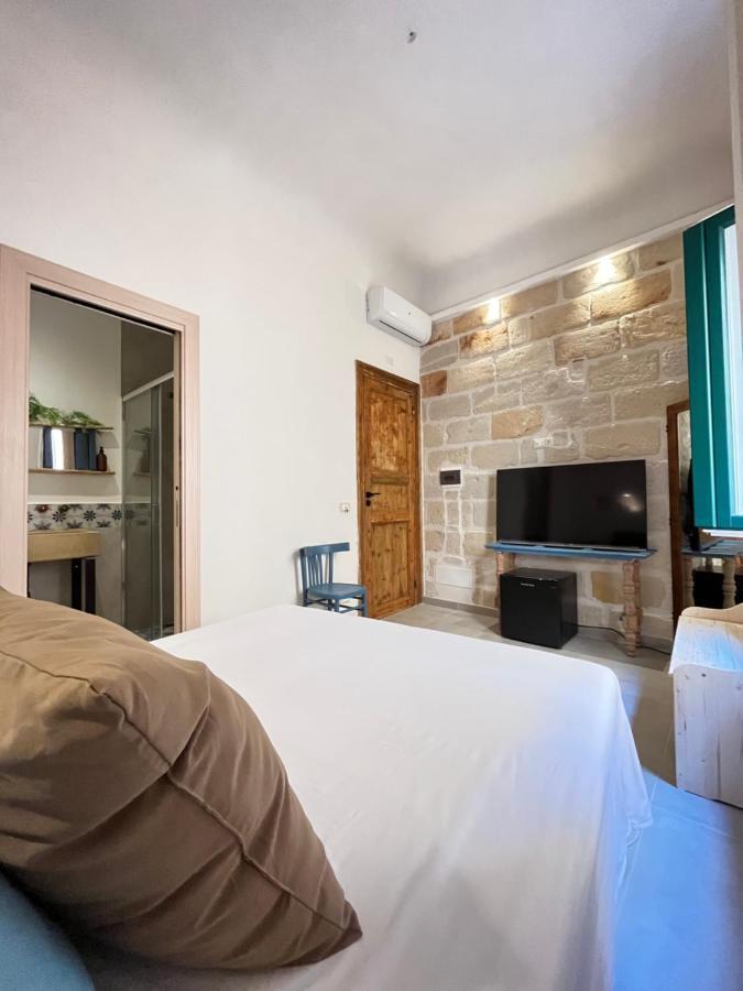 I Mori - Rooms & Apartment Trapani Exterior photo